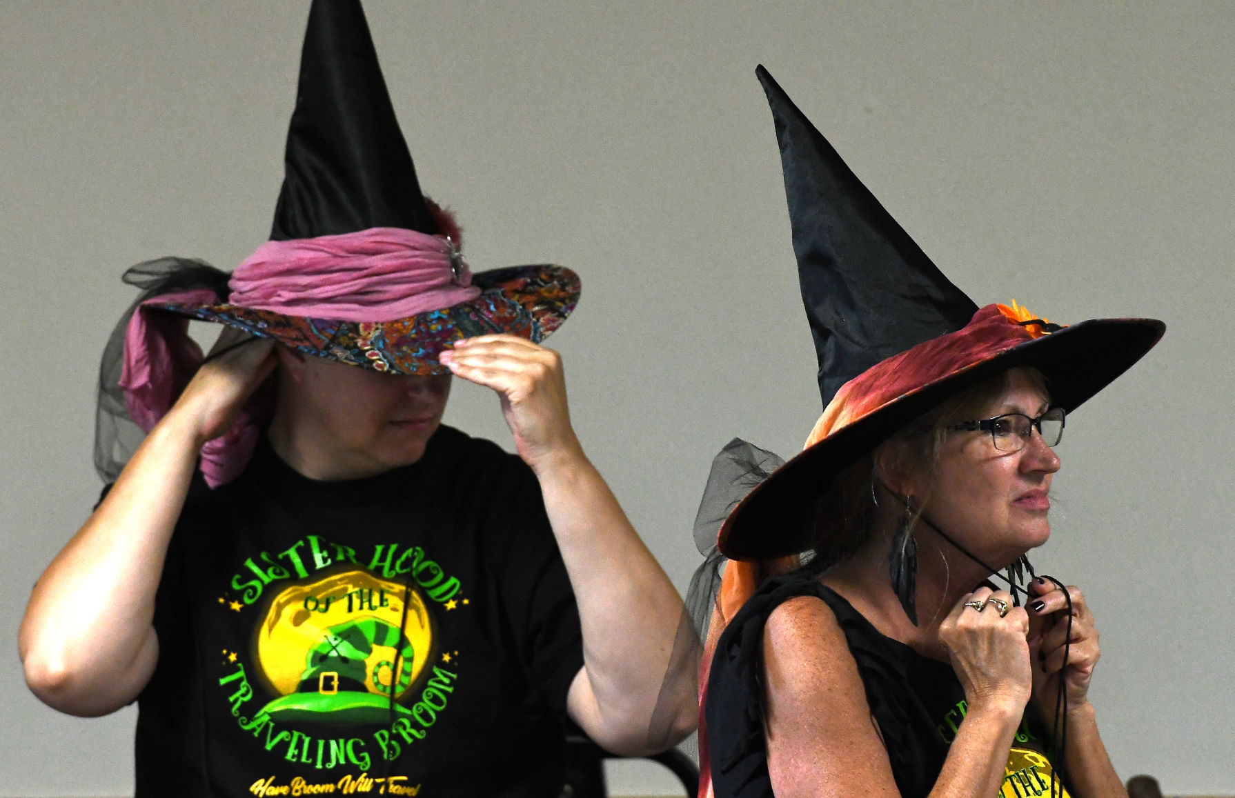 The Sisterhood of the Traveling Broom 4